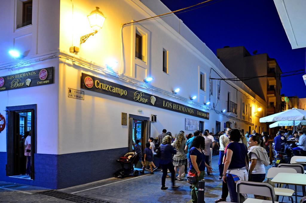 Hostal La Fonda Hotel Conil De La Frontera Exterior foto